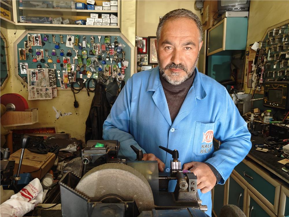 40 Yıllık Çilingirden Meslek Mesajı: Sistem Çökebilir Ama Manuel Çökmez