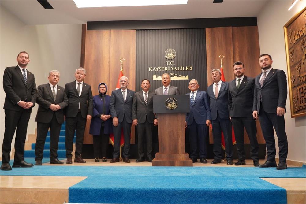Bakan Yerlikaya’dan Kayseri Valiliği’ne Ziyaret