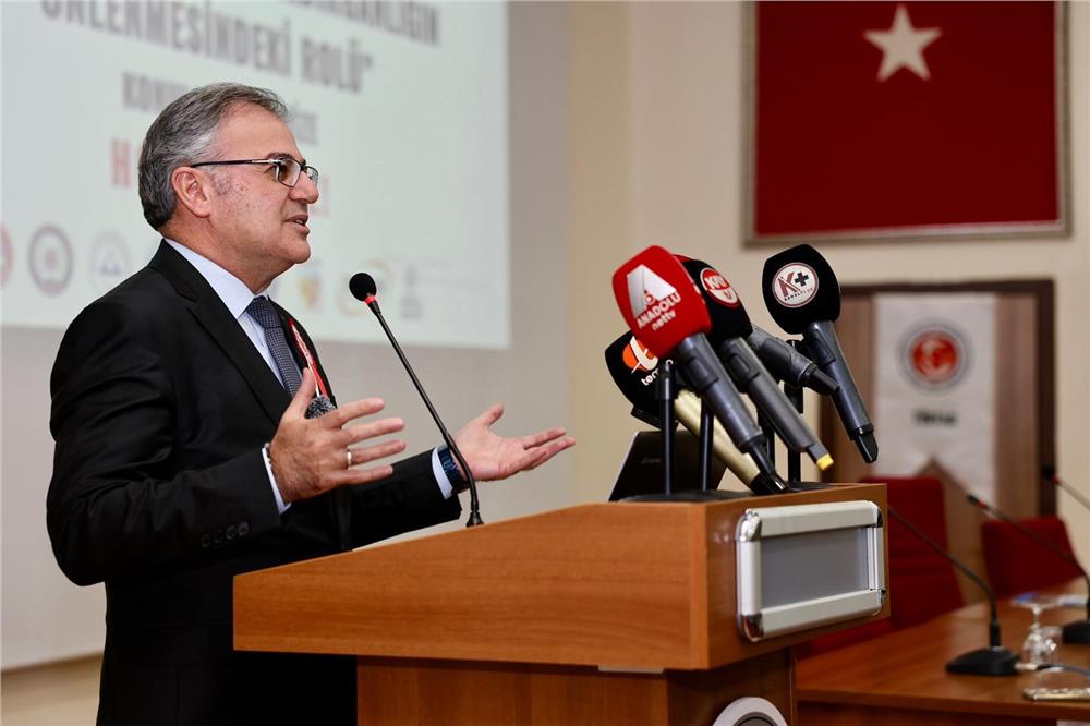 Başkan Özdoğan: Spor; saygı, kardeşlik ve dayanışma kültürüdür Başkan Özdoğan: Spor; saygı, kardeşlik ve dayanışma kültürüdür