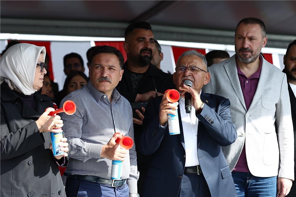 BMX Parkuru ve Bisiklet Eğitim Alanı açıldı BMX Parkuru ve Bisiklet Eğitim Alanı açıldı