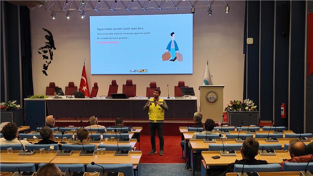 Büyükşehir’den Güvenli Ve Etkili Belediyecilik Hizmetleri İçin İş Sağlığı Ve Güvenliği Semineri Büyükşehir’den Güvenli Ve Etkili Belediyecilik Hizmetleri İçin İş Sağlığı Ve Güvenliği Semineri