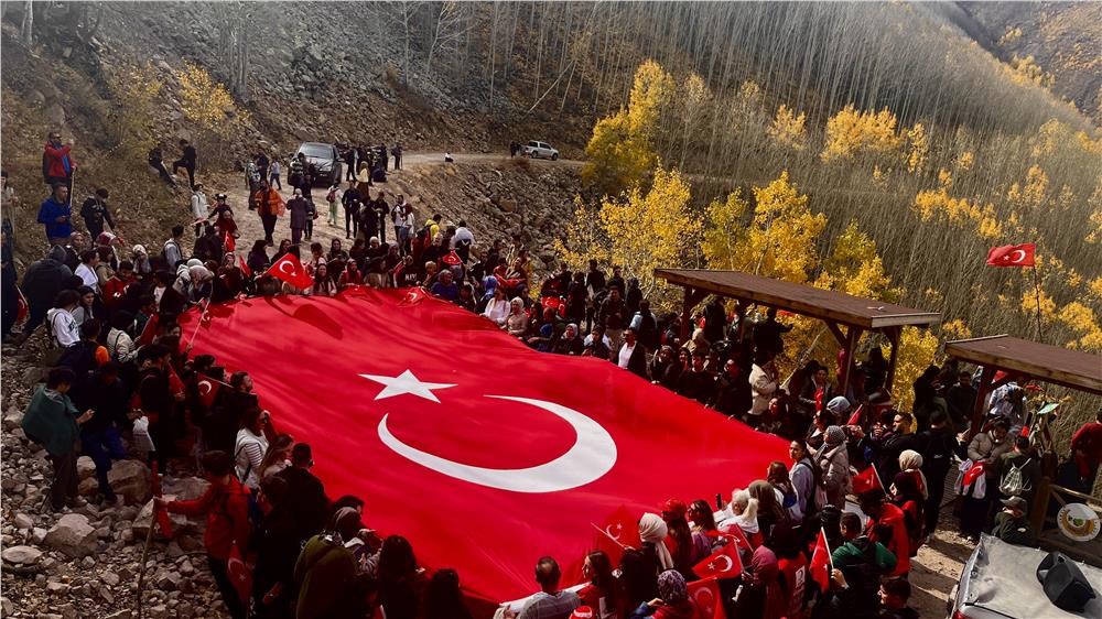 Cumhuriyet coşkusu Ortaseki’de doğayla buluştu Cumhuriyet coşkusu Ortaseki’de doğayla buluştu