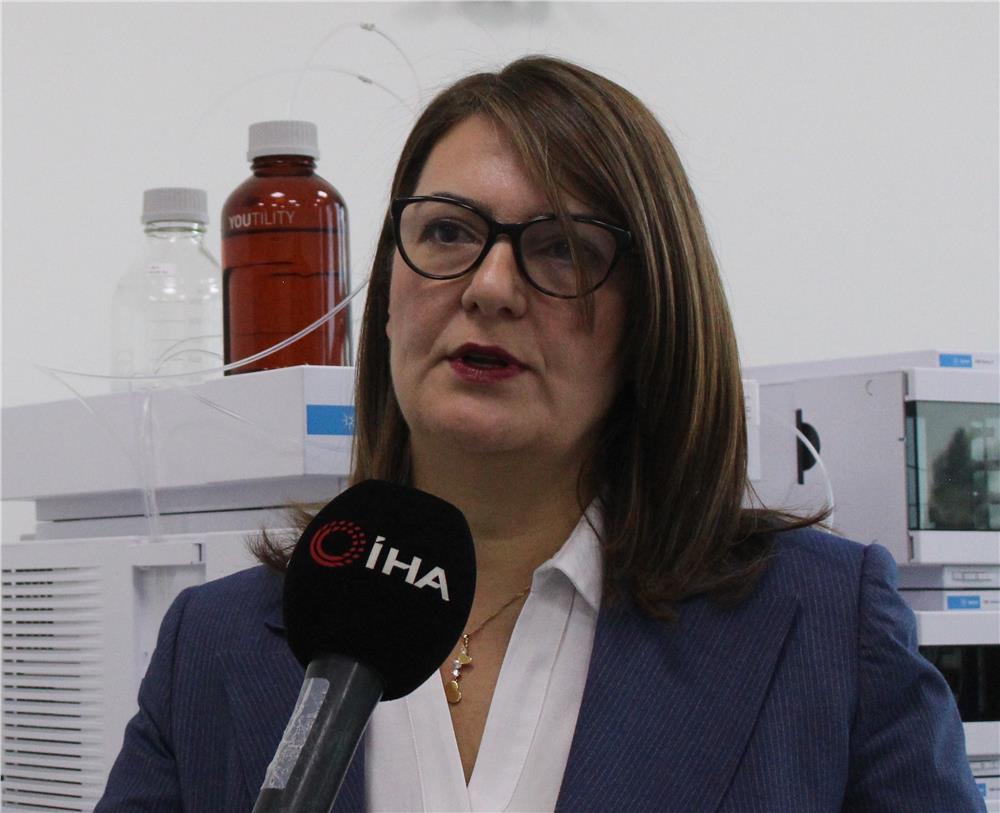 Erciyes Üniversitesi’nde kanser hücrelerine yönelik akıllı molekül geliştiriliyor Erciyes Üniversitesi’nde kanser hücrelerine yönelik akıllı molekül geliştiriliyor