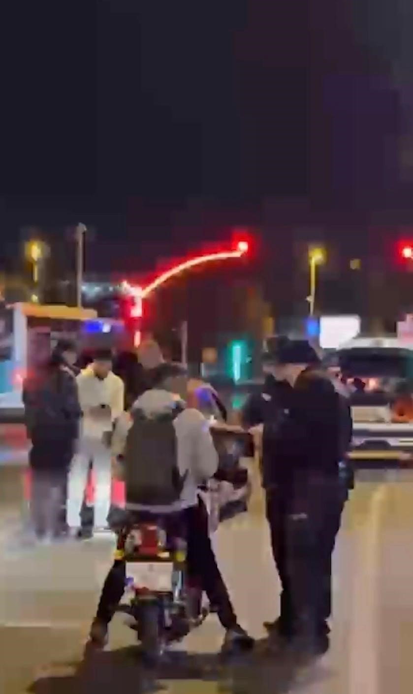 ‘Huzur-Asayiş’ uygulamasında bin 25 şahıs sorgulandı: Aranan 6 şahıs yakalandı ‘Huzur-Asayiş’ uygulamasında bin 25 şahıs sorgulandı: Aranan 6 şahıs yakalandı