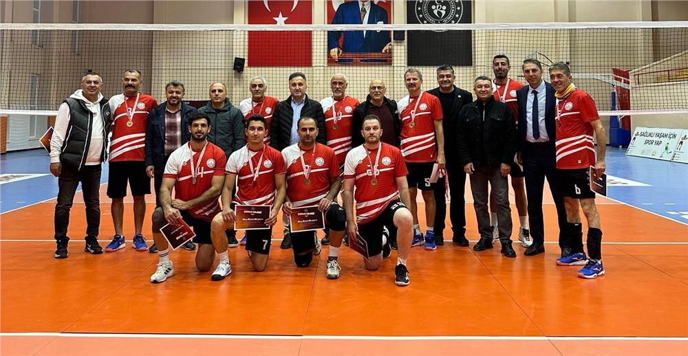 Kamuda voleybolun zirvesi belli oldu Kamuda voleybolun zirvesi belli oldu