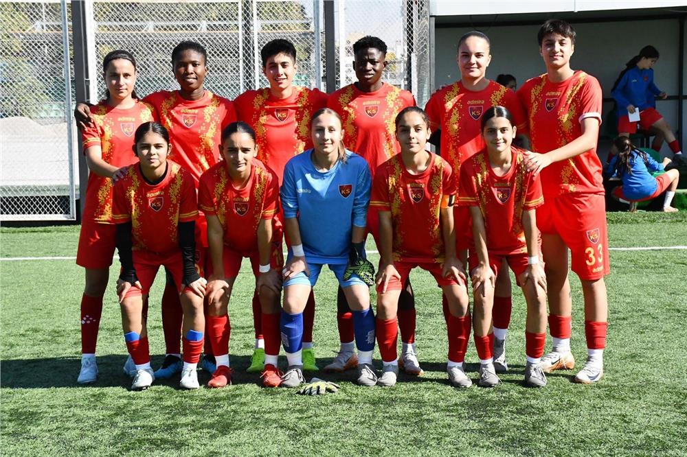 Kayseri Kadın FK, 3 puanı 4 golle aldı Kayseri Kadın FK, 3 puanı 4 golle aldı