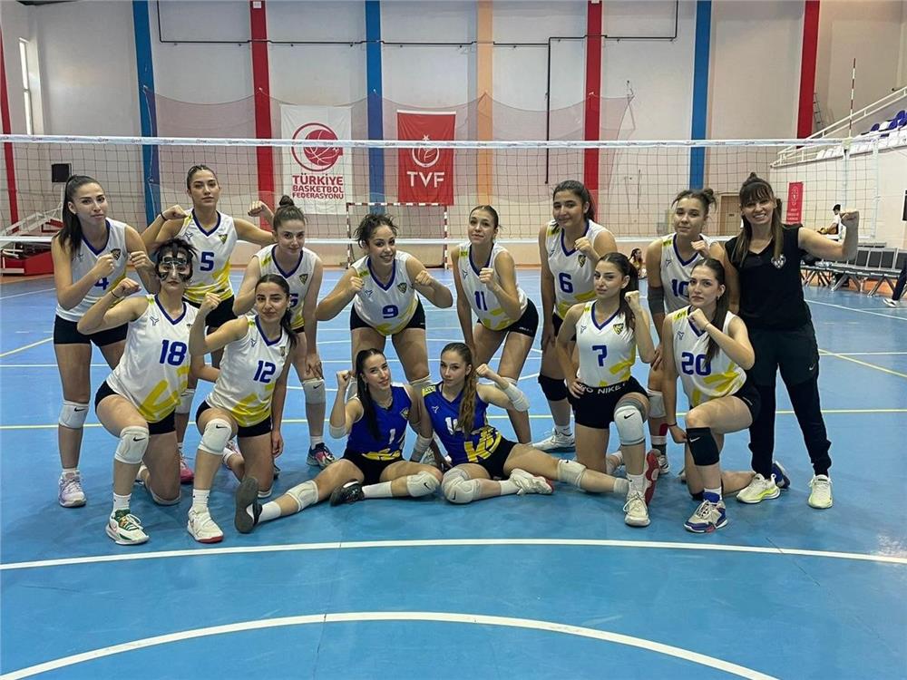 Kayseri Voleybol Kulübü Gaziantep’ten galibiyet ile döndü Kayseri Voleybol Kulübü Gaziantep’ten galibiyet ile döndü