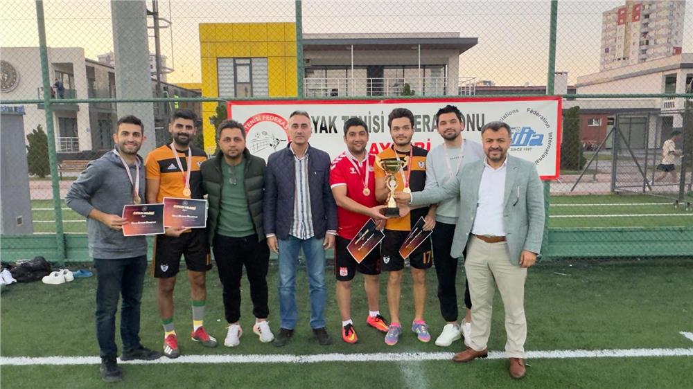 Kayseri’de Kamu Spor Oyunları’nda Şampiyonlar Belli Oldu Kayseri’de Kamu Spor Oyunları’nda Şampiyonlar Belli Oldu