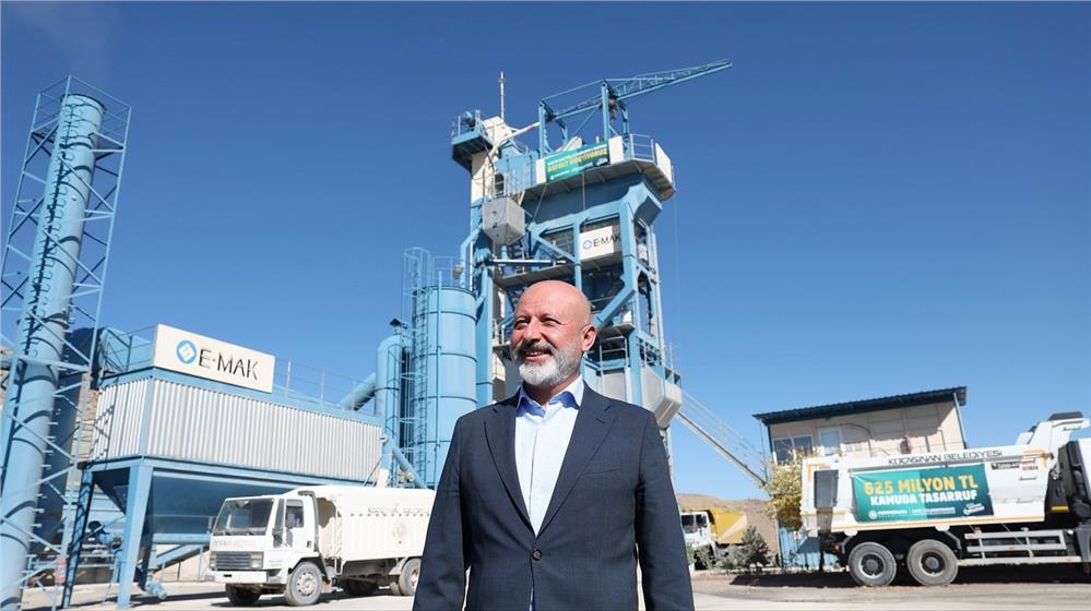 Kocasinan Belediyesinden 8 Yılda 1 Milyon 255 Bin Ton Asfalt Ve 625 Milyon TL Tasarruf Kocasinan Belediyesinden 8 Yılda 1 Milyon 255 Bin Ton Asfalt Ve 625 Milyon TL Tasarruf