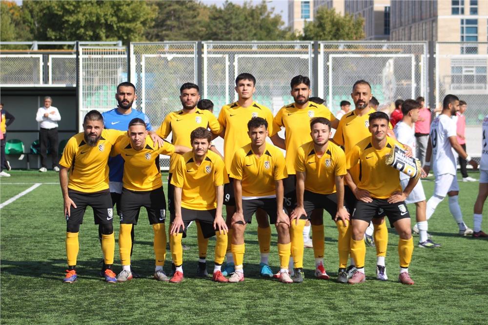 Kocasinan Şimşekspor evinde farklı mağlup Kocasinan Şimşekspor evinde farklı mağlup