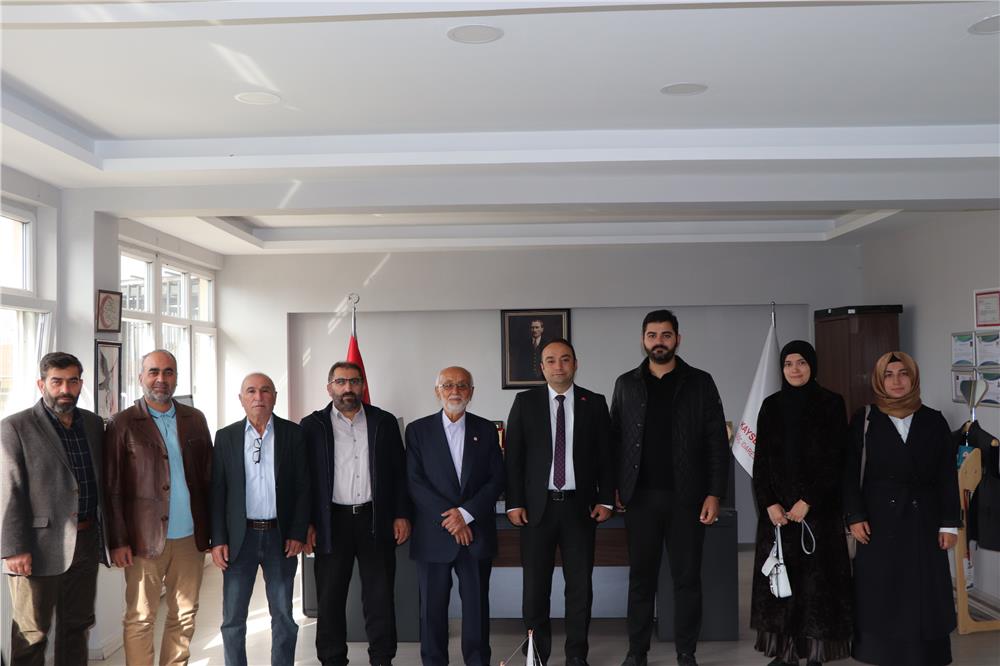 MAZLUMDER Kayseri Şubesinden İl Göç İdaresine Tanıtma Ziyareti MAZLUMDER Kayseri Şubesinden İl Göç İdaresine Tanıtma Ziyareti