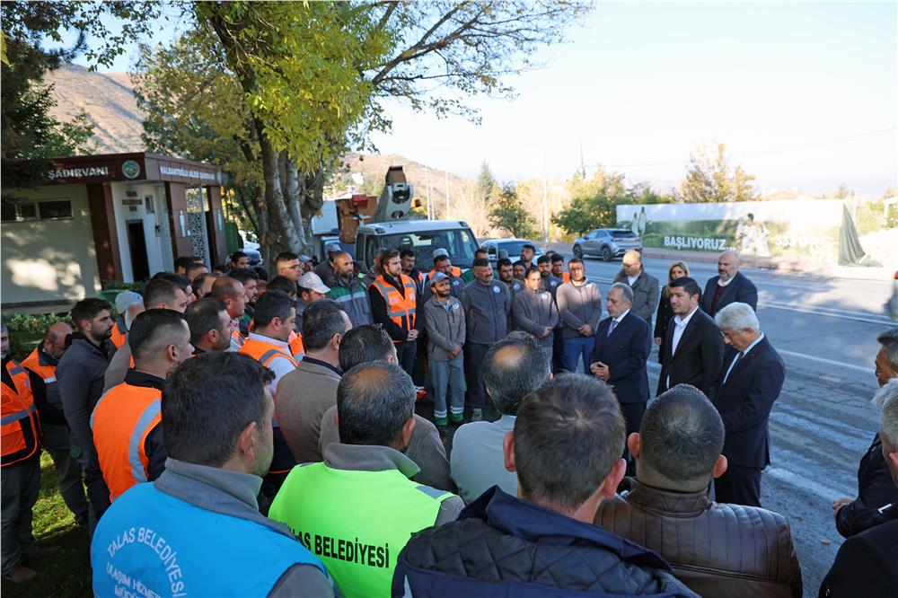 Talas Belediyesi’nin Belediye Mahallemizde Uygulaması Yukarı Mahalle’de Talas Belediyesi’nin Belediye Mahallemizde Uygulaması Yukarı Mahalle’de