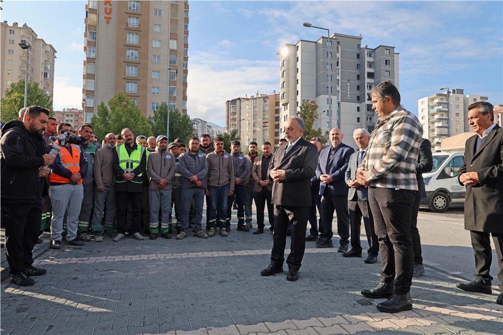 Talas’ta 'Belediye Mahallemizde'nin rotası Yenidoğan Talas’ta 'Belediye Mahallemizde'nin rotası Yenidoğan