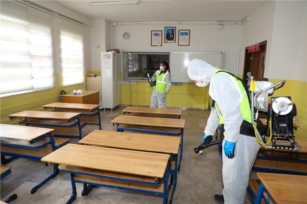 Ara Tatilde Talas Okulları Baştan Aşağı Temizlendi