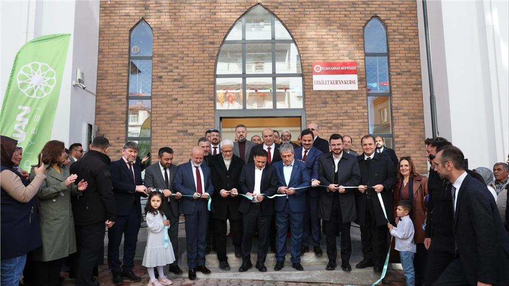 Başkan Çolakbayrakdar, Vatandaşlarımıza daha konforlu yaşam imkanları sağlıyoruz