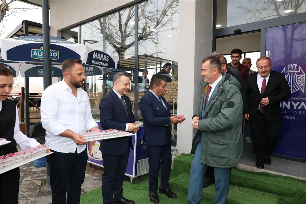 Başkan Metin'den öğretmenlere jest