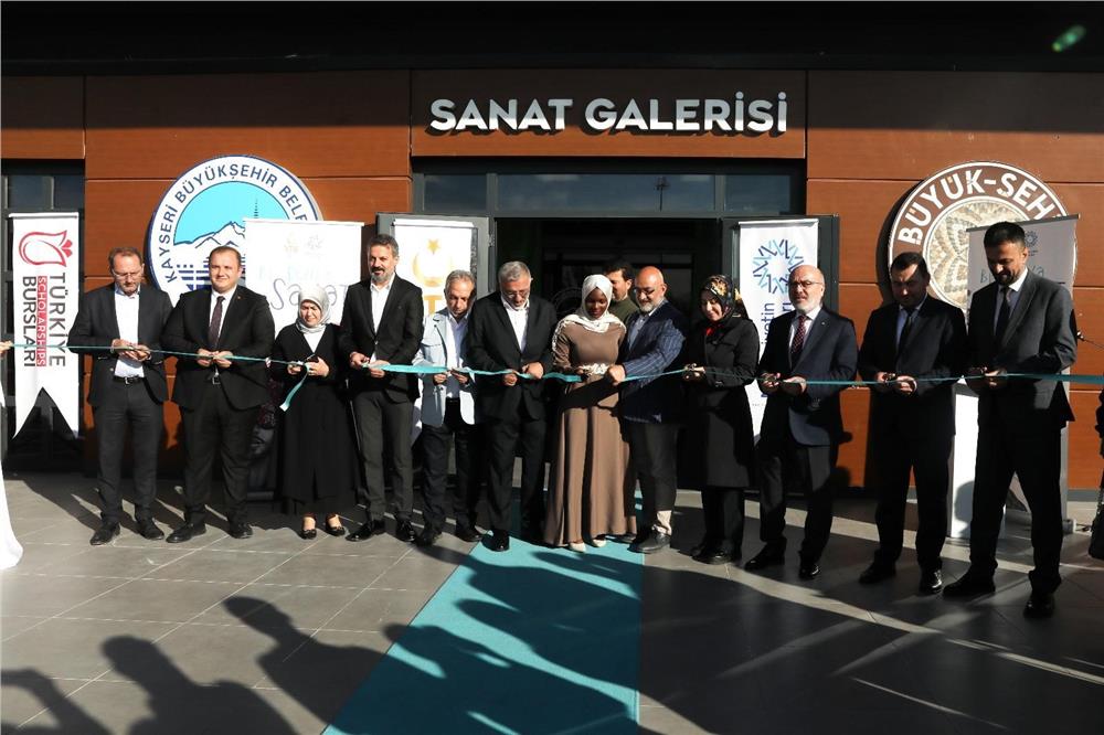 Büyükşehirden uluslararası öğrencilere sanat köprüsü