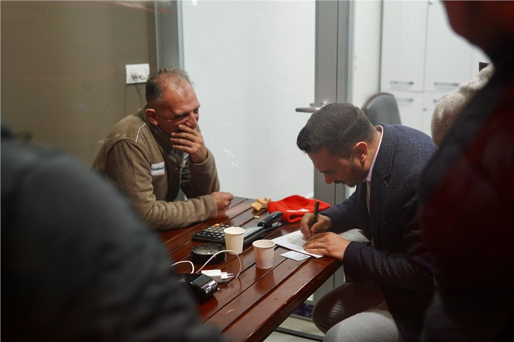 DEVA Partisi Kayseri İl Teşkilatından Gece Mesaisi Ziyaretleri