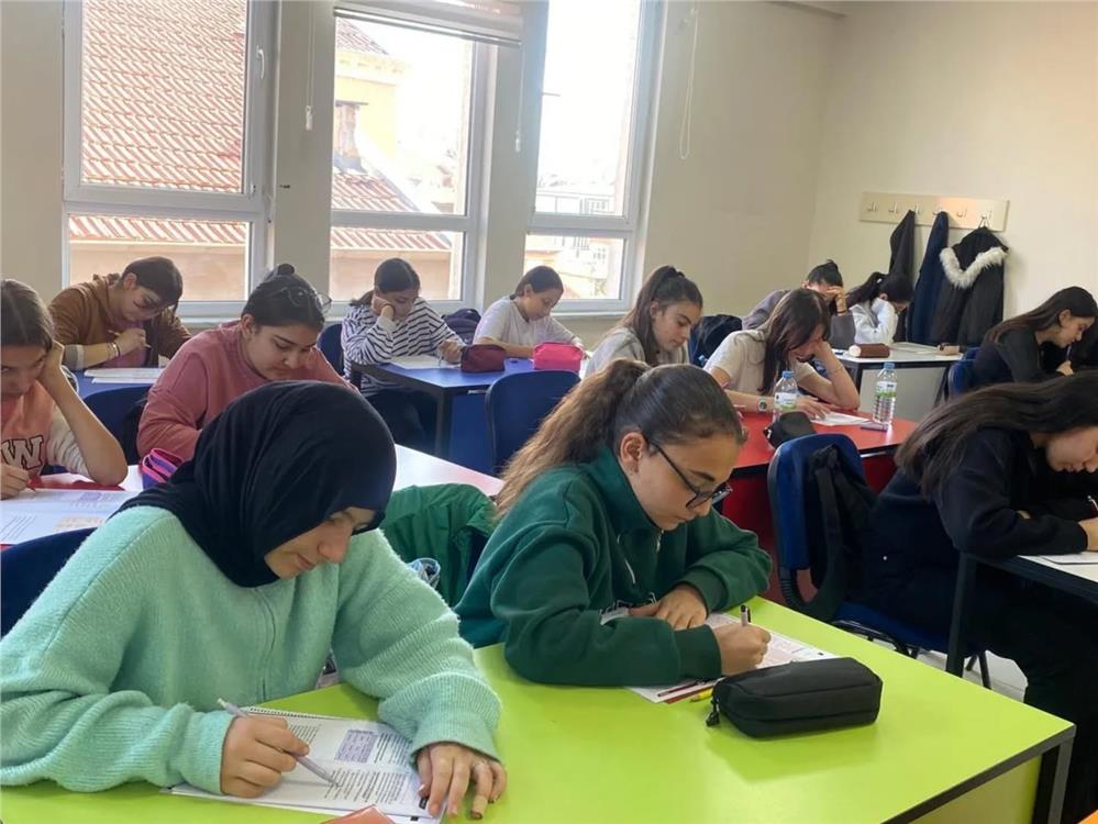 Genç KAYMEK’te TYT ve LGS deneme heyecanı