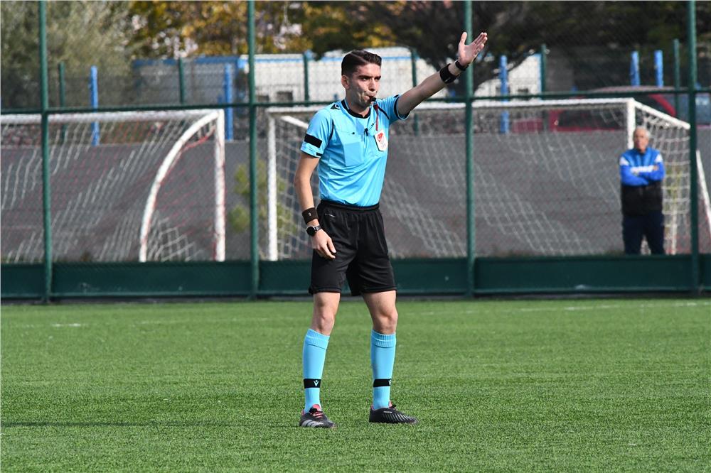 Kayseri Süper Amatör Küme’de 9. haftayı yönetecek hakemler açıklandı