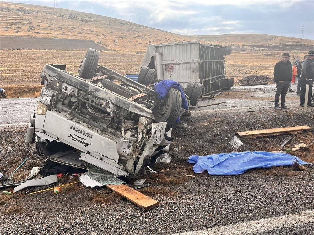 Kayseri’de zincirleme kaza: Ölü ve yaralılar var