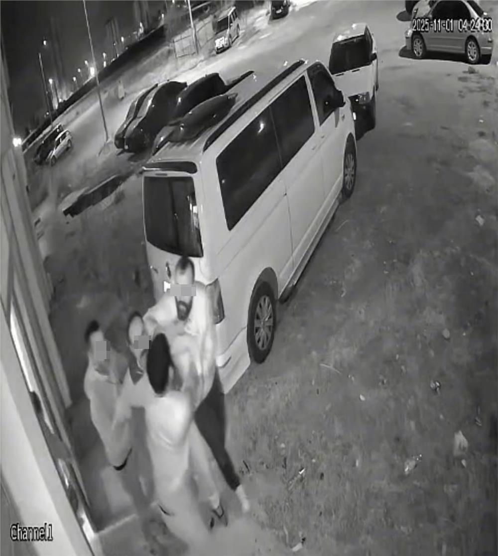 Kukla sanatçısı boşanma aşamasındaki eşi ve ailesi tarafından darbedildi