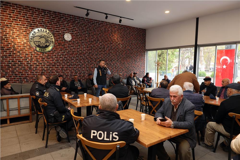 Talas Belediyesi’nden Osmanlı Evi’nde güvenli telefon kullanımı eğitimi