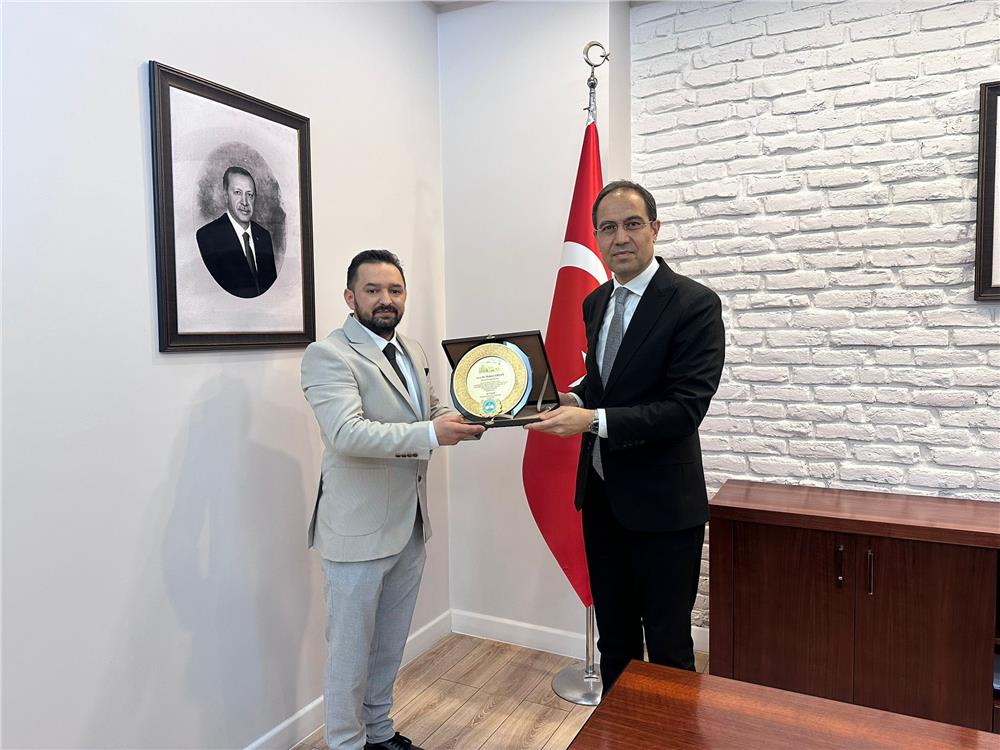 AKİB’ten İl Sağlık Müdürü Dr. Mehmet Erşan’a teşekkür ziyareti