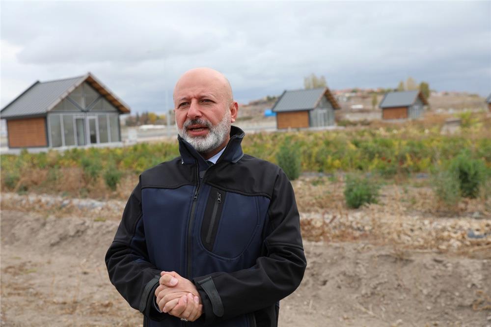 Başkan Çolakbayrakdar: Kayseri’mizde bir ilk olan şehir merkezi tarımıyla geleceği inşa ediyoruz