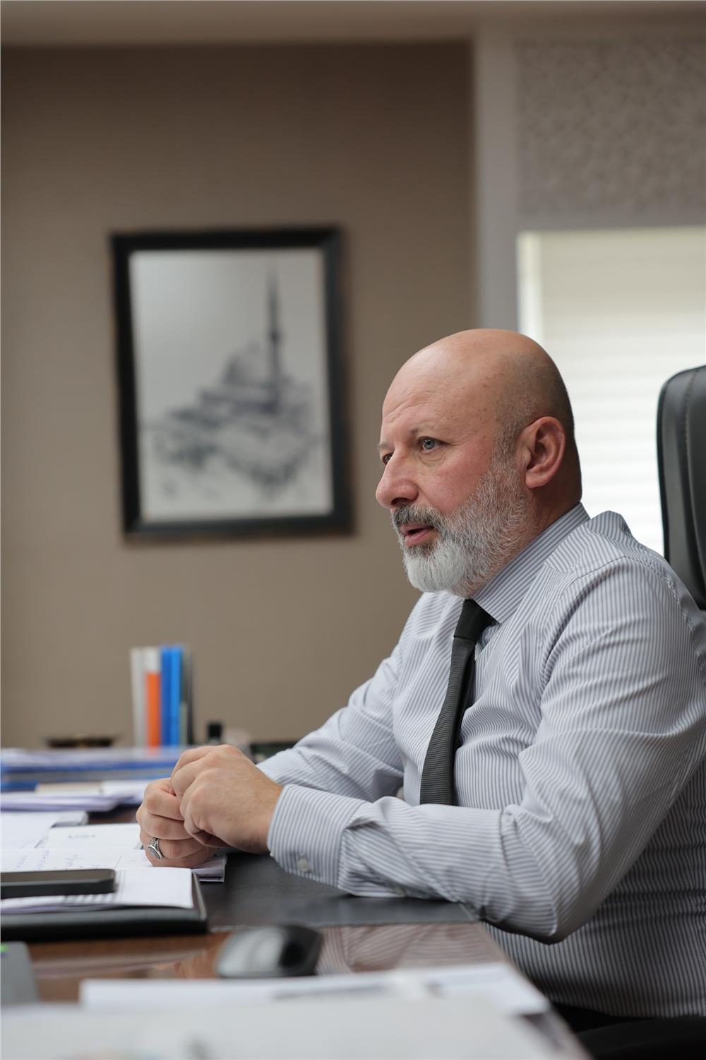 Başkan Çolakbayrakdar: Üç Aylar tüm İslam alemine hayırlar getirsin