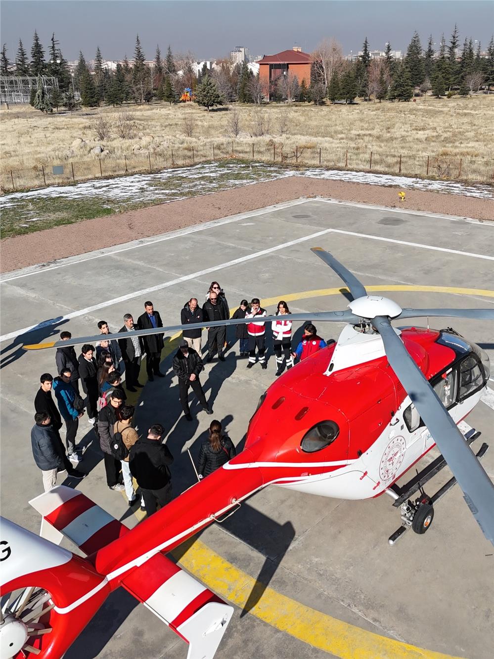 Bilişim Akademisi’nin öğrencileri, havacılık teknolojilerini yerinde inceledi