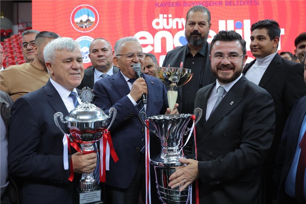 Büyükkılıç: Fırsat verilince Türkiye Şampiyonu oluyorlar