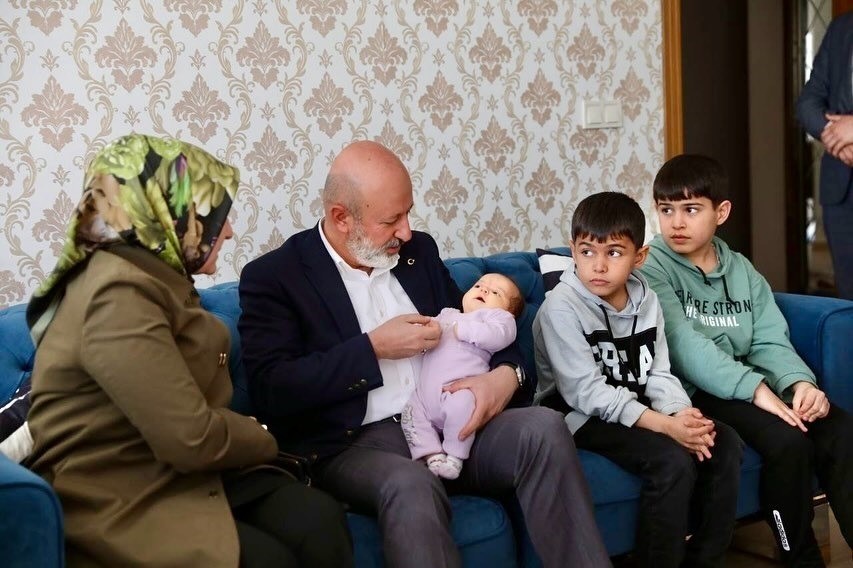 Çolakbayrakdar: Doğumdan hayata, Kocasinan’da her an vatandaşımızın yanındayız