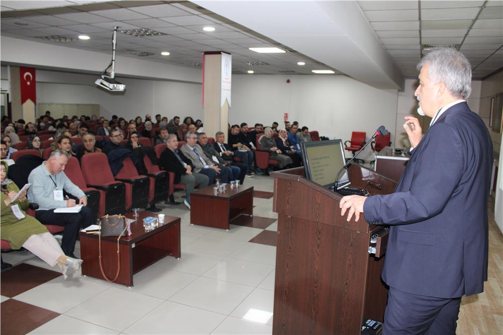 Geleceğin acil servisleri Kayseri'de konuşuldu