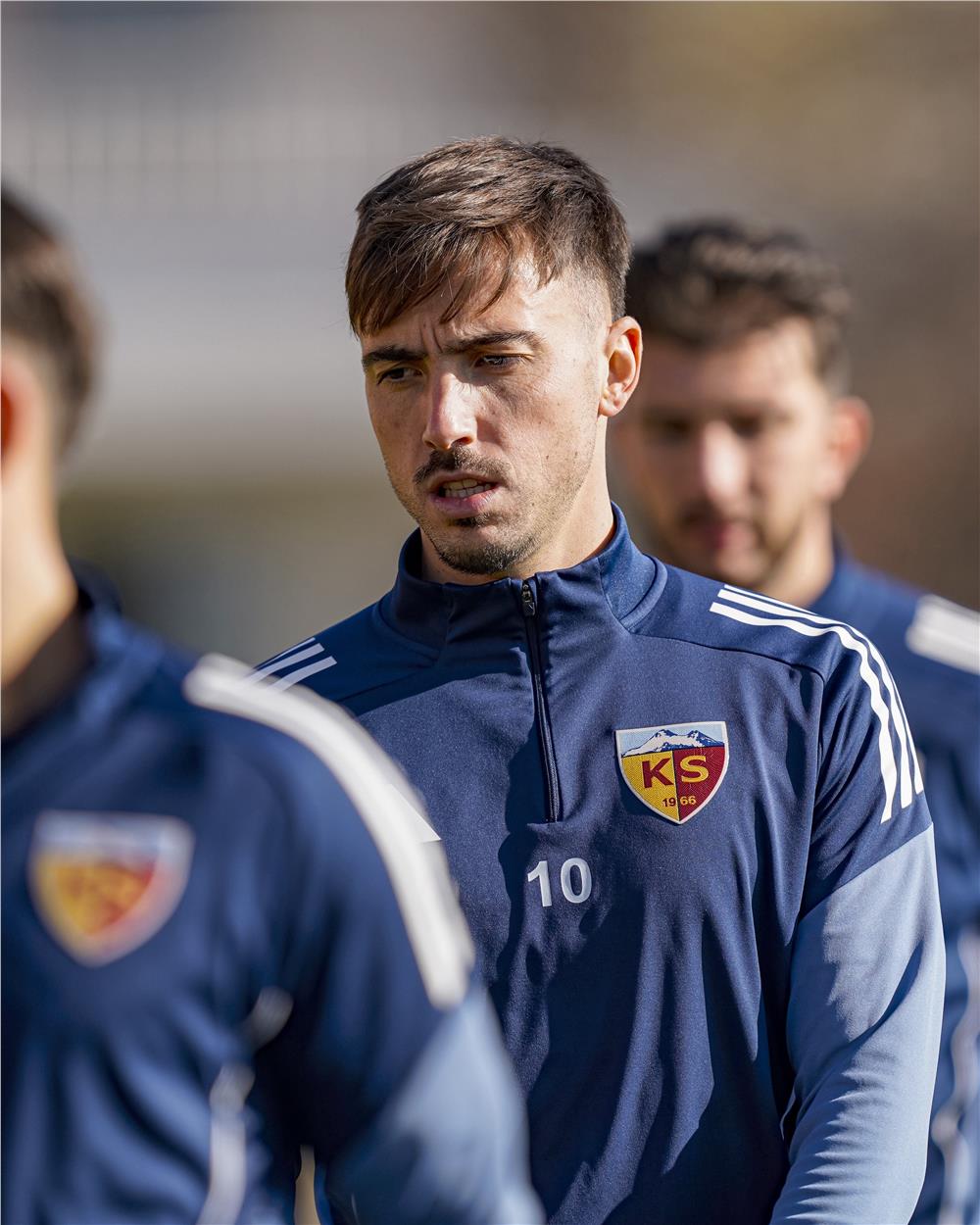 Joao Mendes kırmızı kart gördü