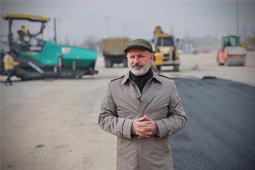 Kocasinan, 8 yılda bin 85 kilometre yol yaptı