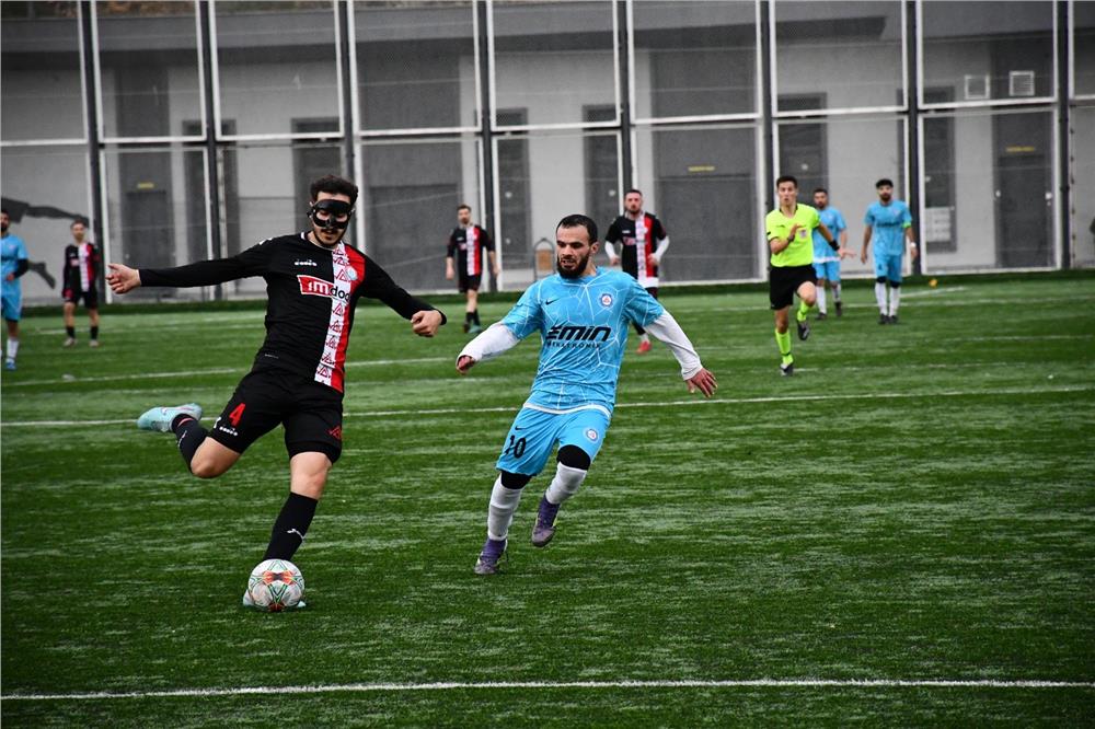 Süper Amatör Küme Derbisi'nde kazanan Döğerspor oldu