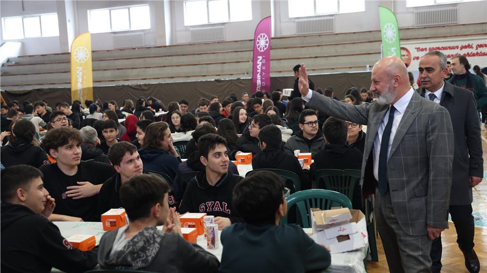 Başkan Çolakbayrakdar: "Güçlü Türkiye