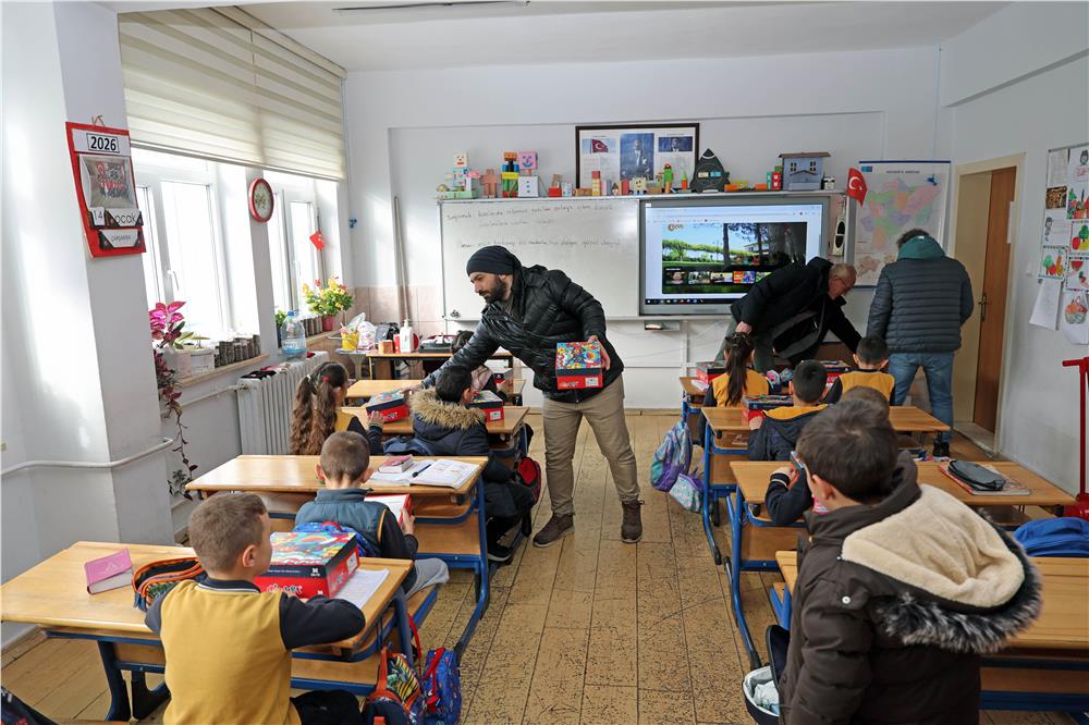 Başkan Yalçın'dan kış gününde yürek ısıtan destek