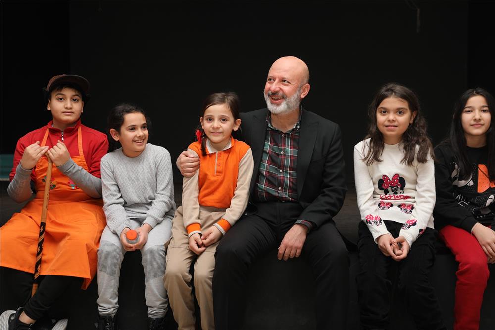 Çolakbayrakdar: Evlatlarımız tatilde eğlenirken öğreniyor