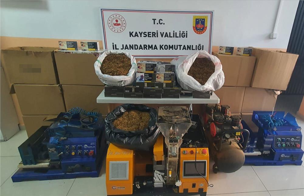 Jandarmadan kaçakçılık operasyonu: 2 gözaltı