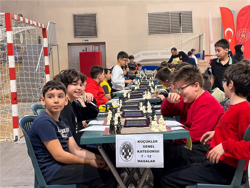 Kayseri Okul Sporları Satranç İl Birinciliği başladı