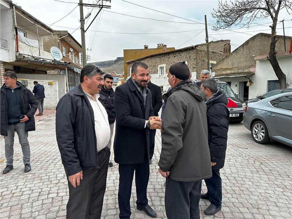 Siyasi parti başkanlarından Adem Şengül