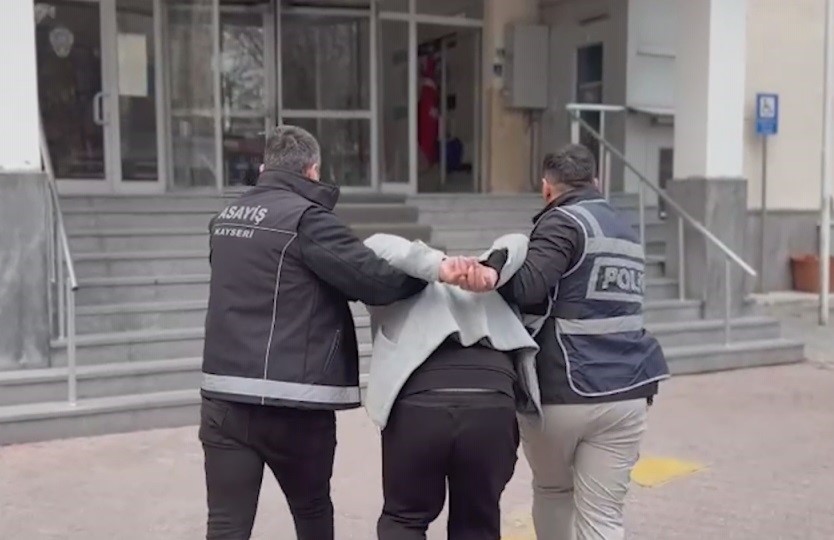 26 yıl kesinleşmiş cezası bulunan şahıs polisten kaçamadı