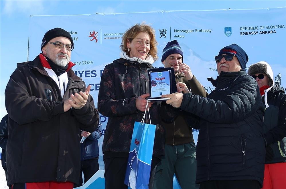 5. Diplomatik Kayak Yarışı