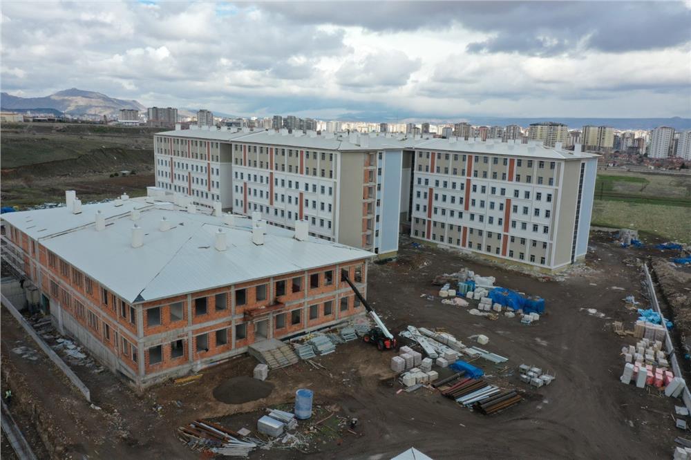 ERÜ kampüsünde yapılan yurtlar son aşamada