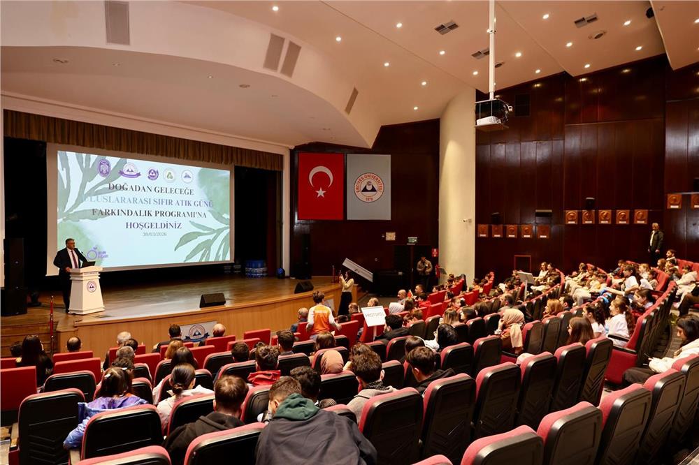 ERÜ’den Uluslararası Sıfır Atık Günü dolayısıyla farkındalık etkinliği