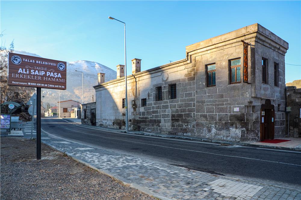 Talas'ın tarihi hamamına ilgi büyük