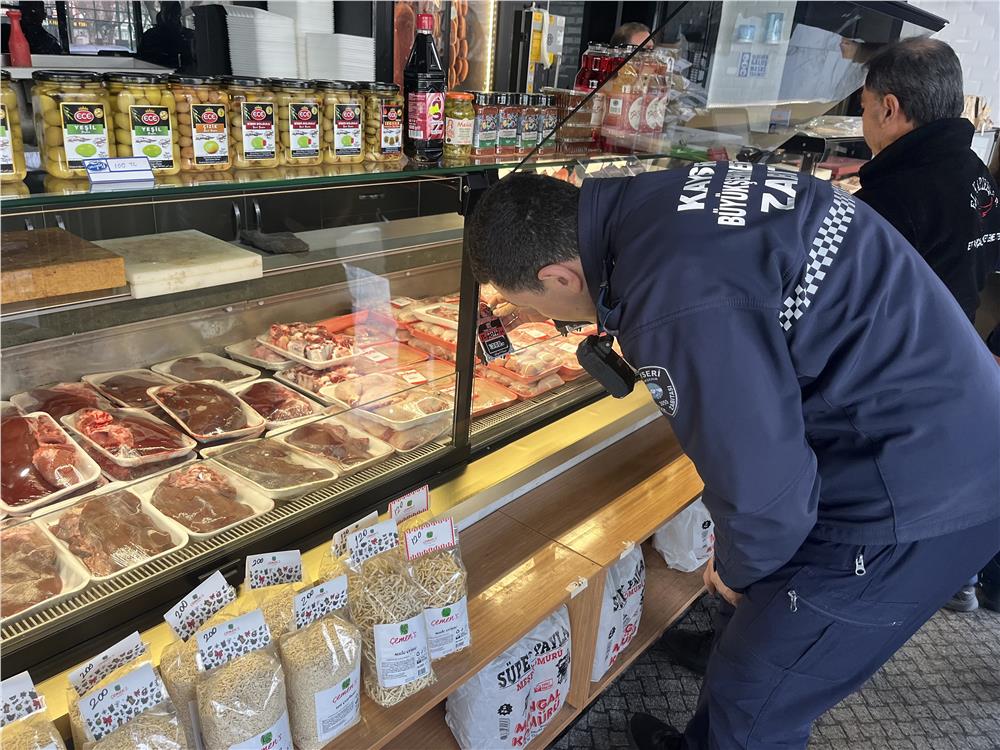 Zabıta, Ramazan denetimlerine kasaplarda devam etti