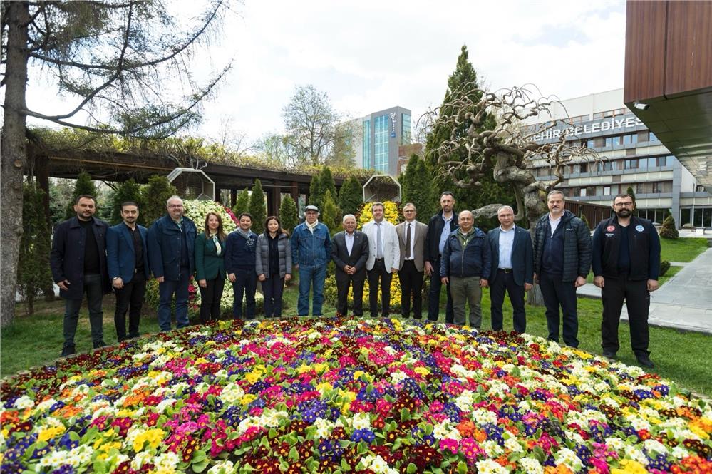 Başkan Büyükkılıç akademik heyetle bir araya geldi
